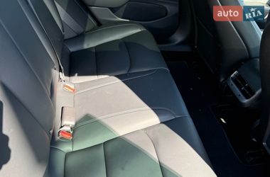 Седан Tesla Model 3 2018 в Смілі