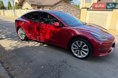 Седан Tesla Model 3 2018 в Львове