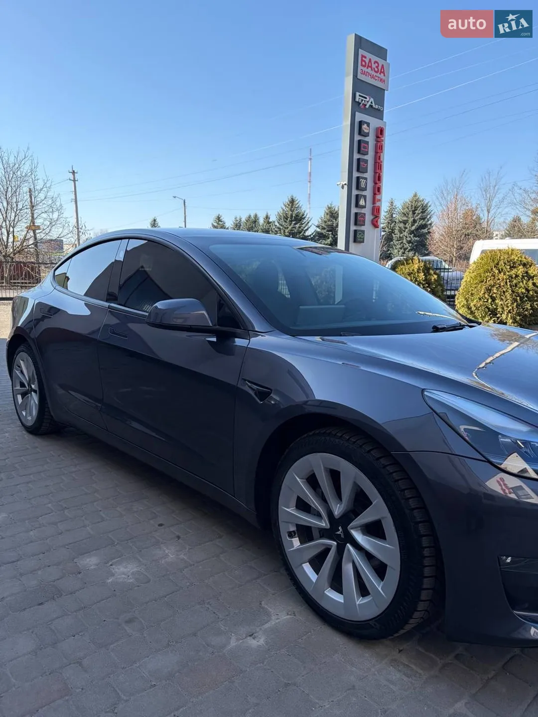 2022 Tesla Model 3 - мініатюра 9