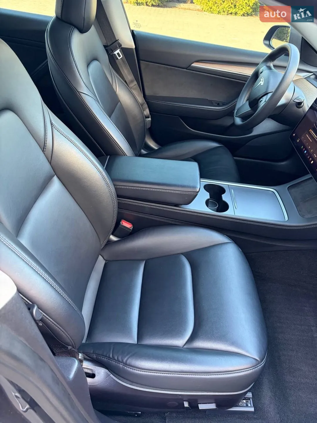 2022 Tesla Model 3 - мініатюра 33