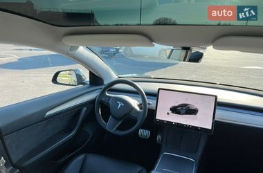 Седан Tesla Model 3 2023 в Киеве