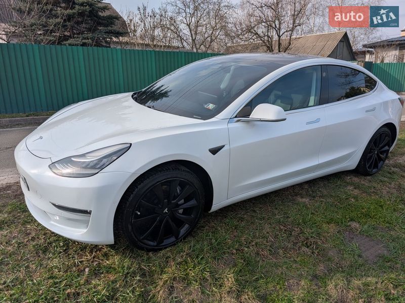 Седан Tesla Model 3 2019 в Киеве фото 6 Седан Tesla Model 3 2019 в Киеве