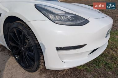 Седан Tesla Model 3 2019 в Киеве фото 15 Седан Tesla Model 3 2019 в Киеве