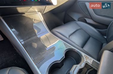 Седан Tesla Model 3 2019 в Киеве фото 30 Седан Tesla Model 3 2019 в Киеве