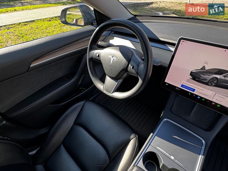 Седан Tesla Model 3 2022 в Києві фото 25 Седан Tesla Model 3 2022 в Києві