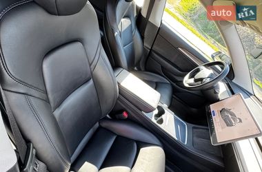 Седан Tesla Model 3 2022 в Киеве