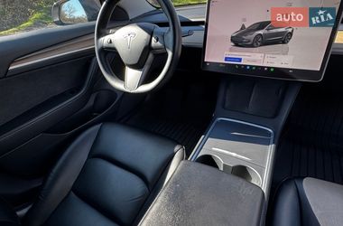Седан Tesla Model 3 2022 в Киеве