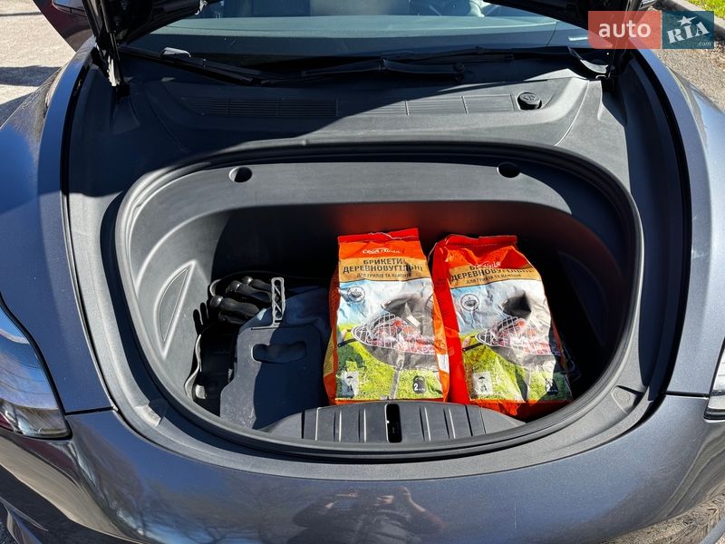 Седан Tesla Model 3 2022 в Києві фото 23 Седан Tesla Model 3 2022 в Києві