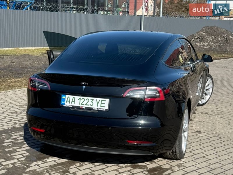 Седан Tesla Model 3 2019 в Києві фото 5 Седан Tesla Model 3 2019 в Києві
