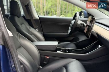 Седан Tesla Model 3 2019 в Житомире