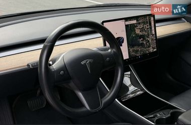 Седан Tesla Model 3 2019 в Житомире