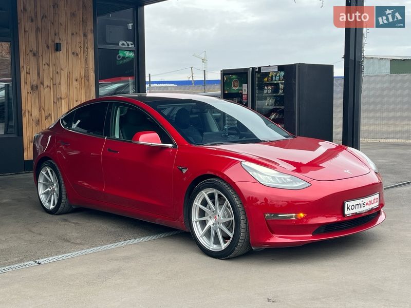 Седан Tesla Model 3 2018 в Вінниці фото 4 Седан Tesla Model 3 2018 в Вінниці