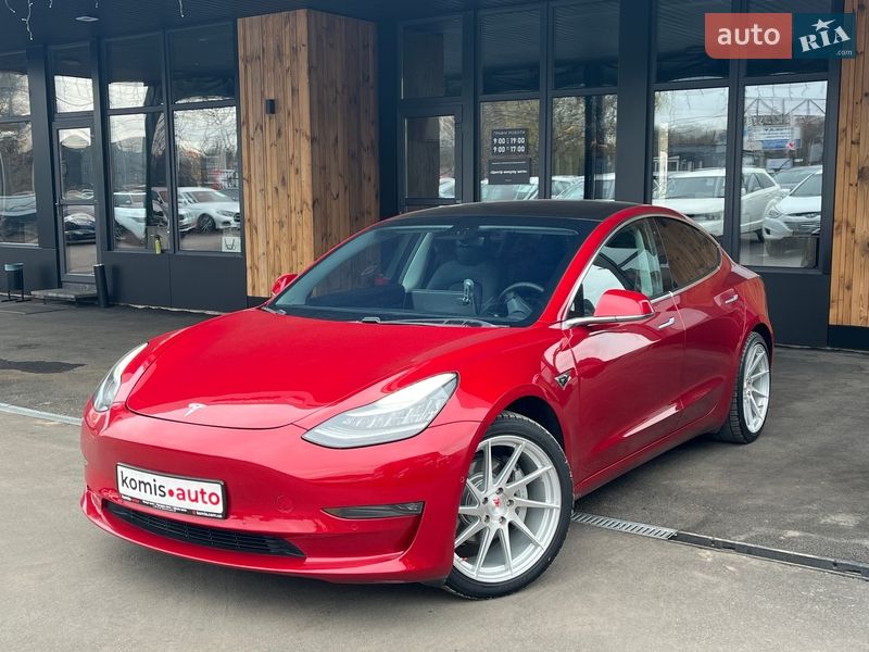 Tesla Model 3 2018