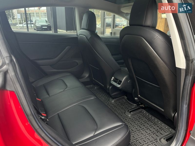 Седан Tesla Model 3 2018 в Вінниці фото 33 Седан Tesla Model 3 2018 в Вінниці
