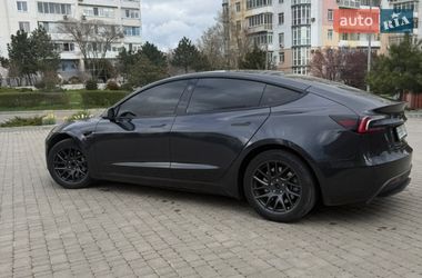 Седан Tesla Model 3 2024 в Одессе