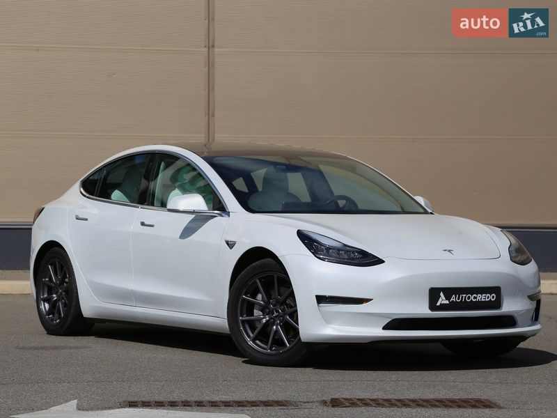 Tesla Model 3 2020 Tesla Model 3 2020