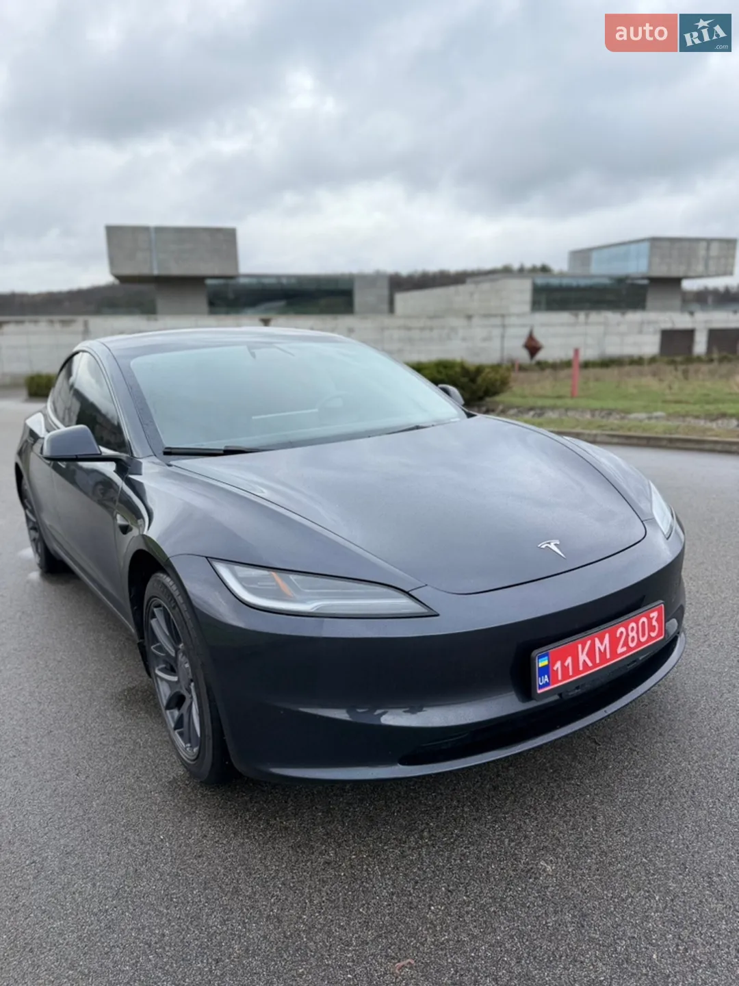 2025 Tesla Model 3 - мініатюра 3