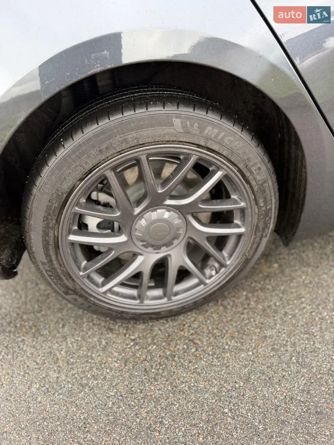 2025 Tesla Model 3 - мініатюра 14