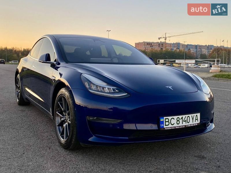 Tesla Model 3 2018 Tesla Model 3 2018