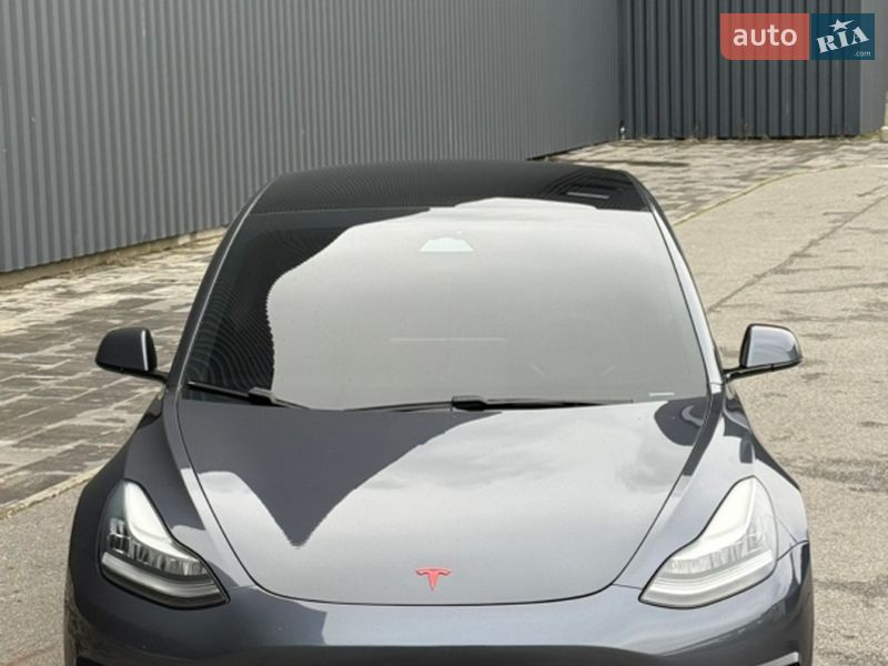Седан Tesla Model 3 2019 в Харькове