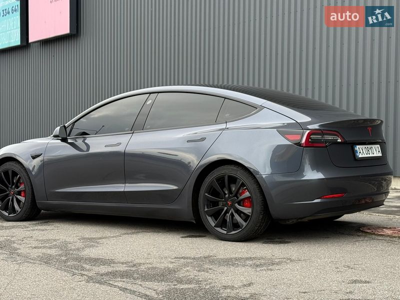 Седан Tesla Model 3 2019 в Харькове