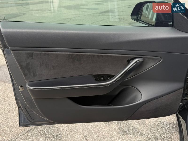 Седан Tesla Model 3 2019 в Харькове
