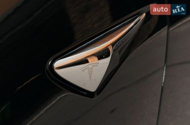 Седан Tesla Model 3 2020 в Одессе