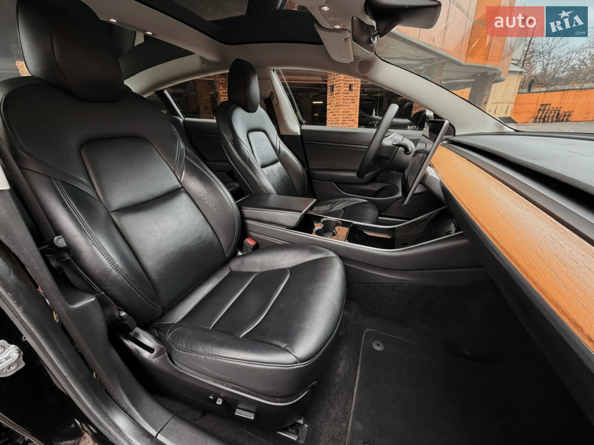 2020 Tesla Model 3 - мініатюра 32