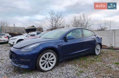 Седан Tesla Model 3 2022 в Сквире