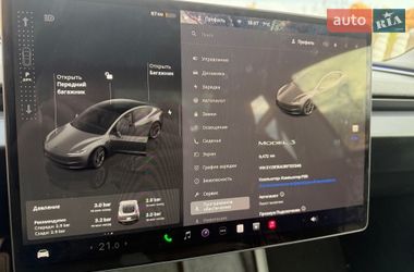 Седан Tesla Model 3 2024 в Львове