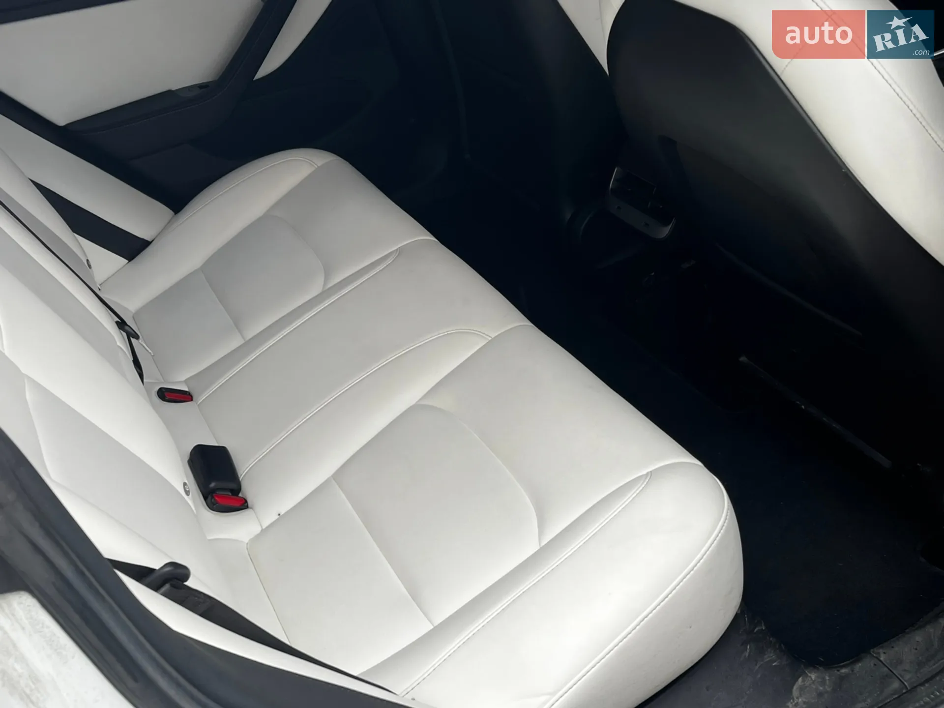 2018 Tesla Model 3 - мініатюра 8
