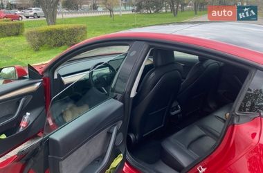 Седан Tesla Model 3 2022 в Дніпрі
