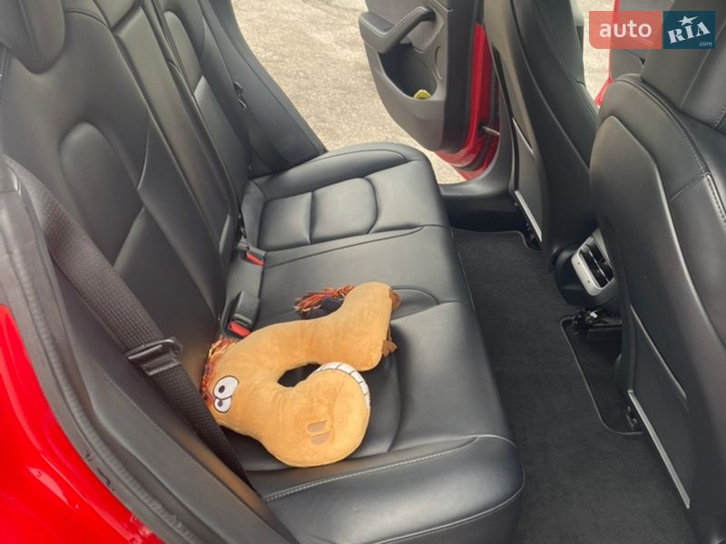 Седан Tesla Model 3 2022 в Дніпрі
