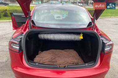 Седан Tesla Model 3 2022 в Дніпрі