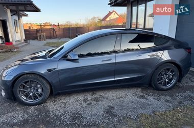 Седан Tesla Model 3 2021 в Рава-Русской