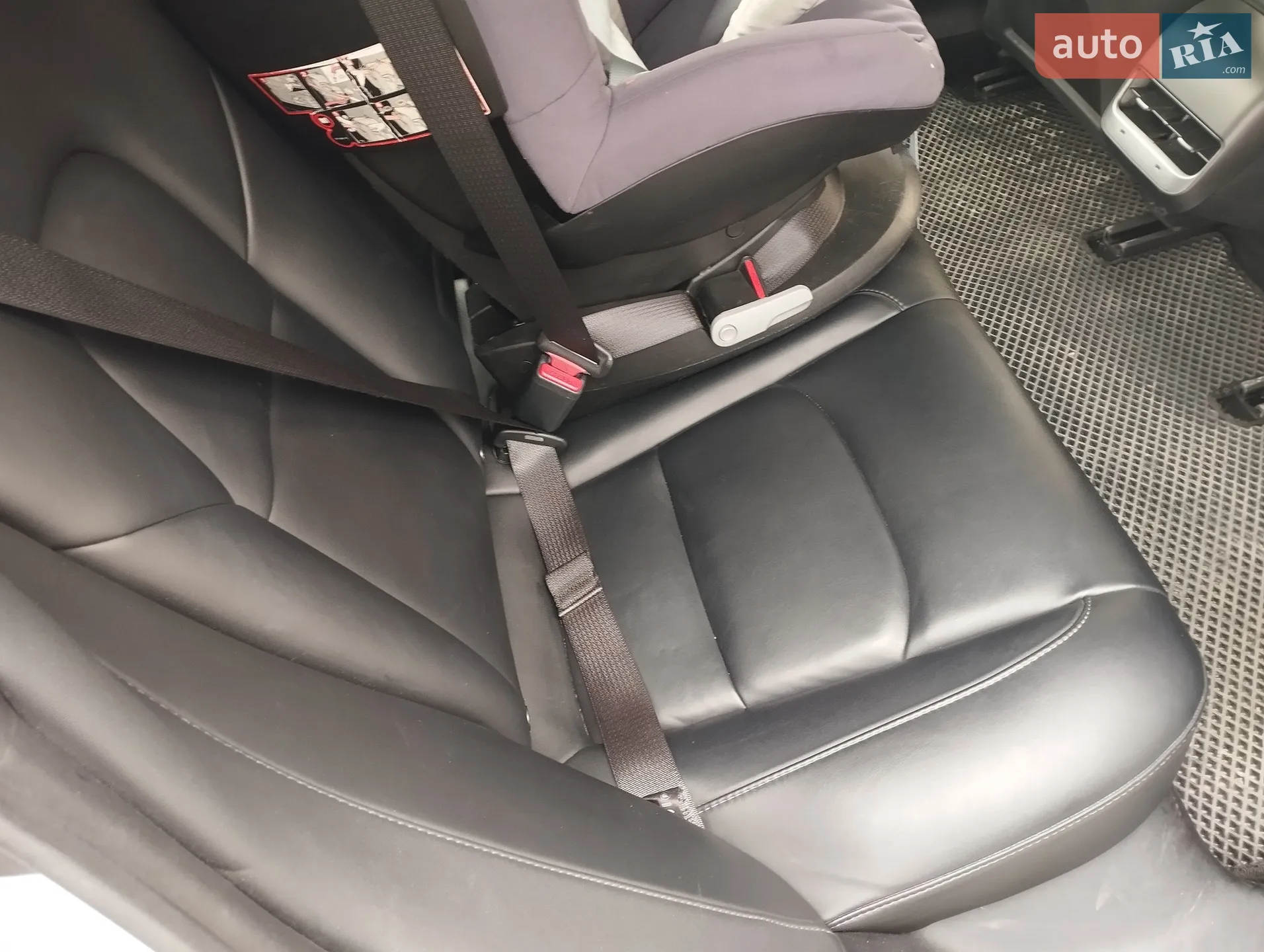 2021 Tesla Model 3 - мініатюра 10