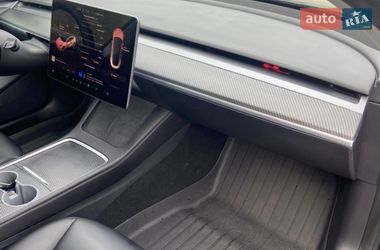 Седан Tesla Model 3 2022 в Львові