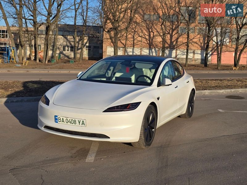 Седан Tesla Model 3 2025 в Кропивницком фото 10 Седан Tesla Model 3 2025 в Кропивницком