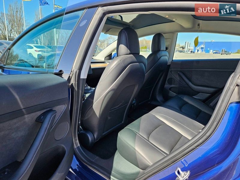 Седан Tesla Model 3 2022 в Днепре фото 27 Седан Tesla Model 3 2022 в Днепре