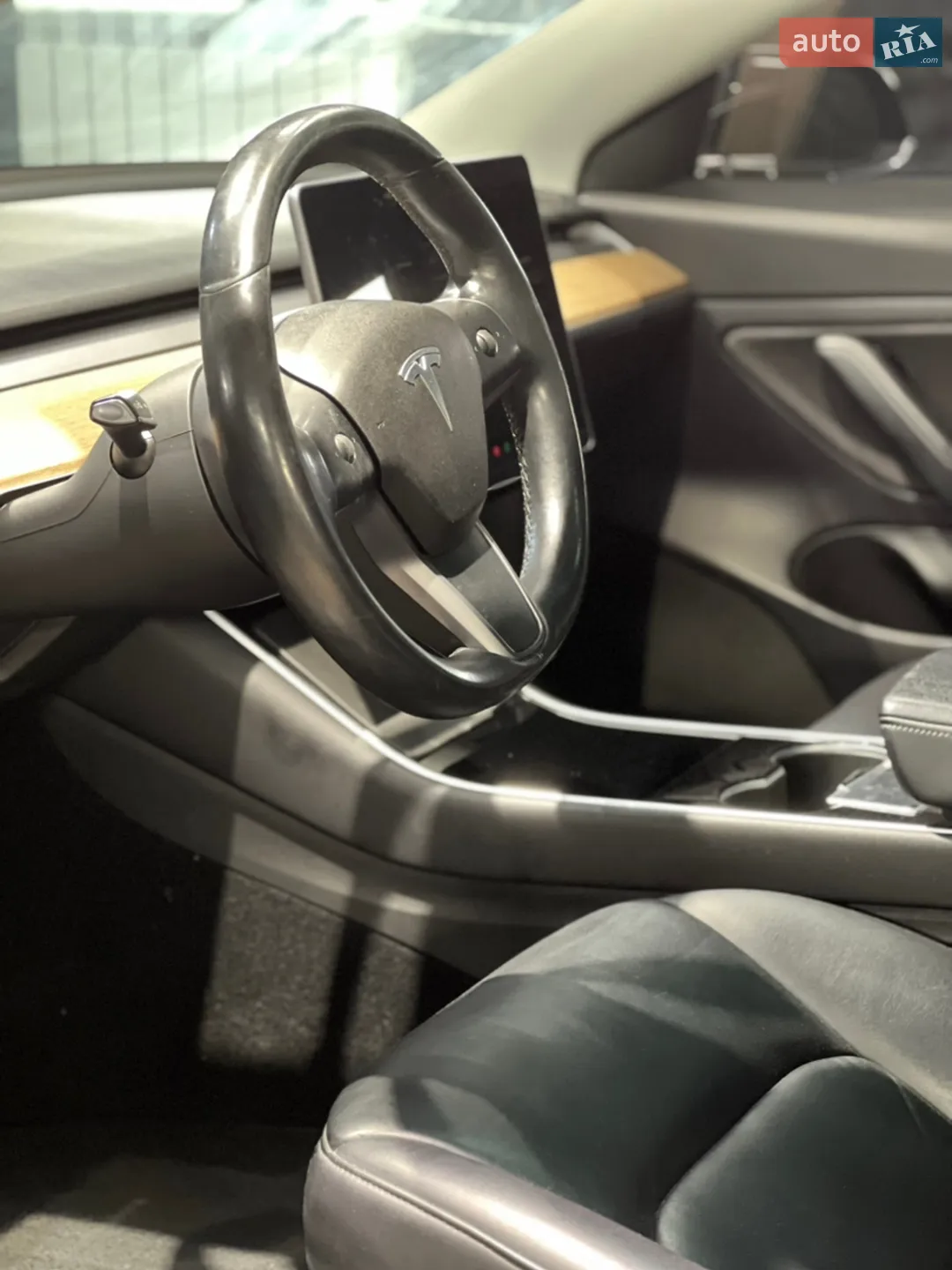 2019 Tesla Model 3 - мініатюра 9