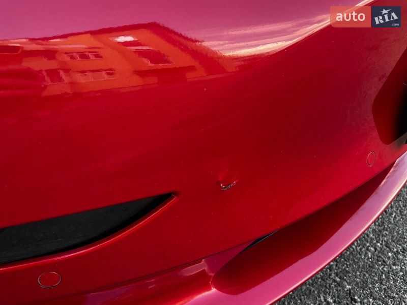 Седан Tesla Model 3 2018 в Києві