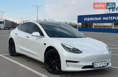Седан Tesla Model 3 2020 в Каменец-Подольском