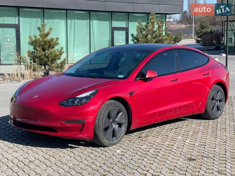 Седан Tesla Model 3 2022 в Хмельницком фото Седан Tesla Model 3 2022 в Хмельницком