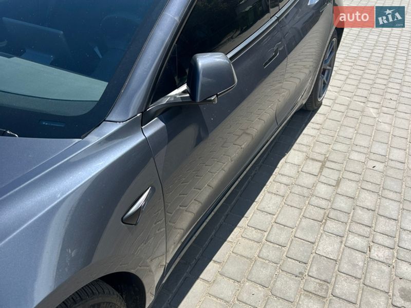 Седан Tesla Model 3 2023 в Полтаве фото 5 Седан Tesla Model 3 2023 в Полтаве