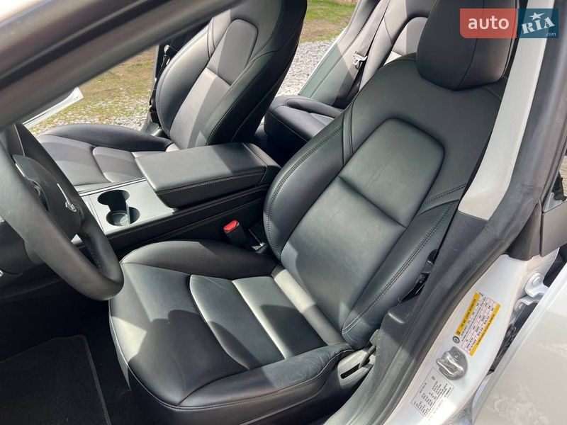 Седан Tesla Model 3 2022 в Дрогобичі фото 38 Седан Tesla Model 3 2022 в Дрогобичі