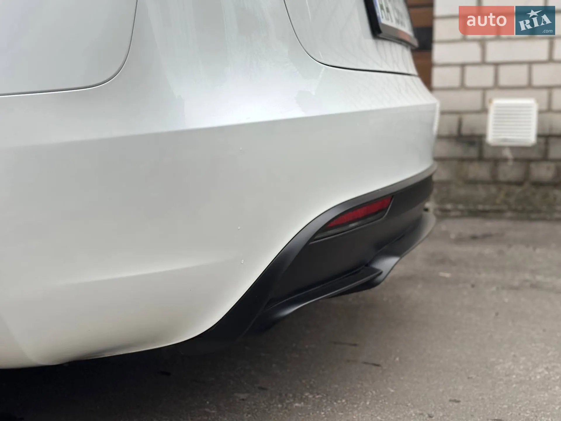 2025 Tesla Model 3 - мініатюра 10