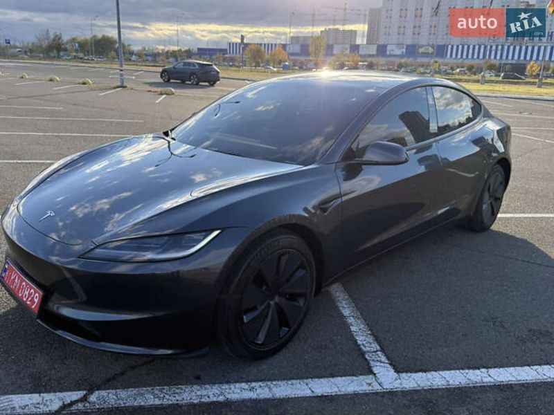 Седан Tesla Model 3 2024 в Виннице фото Седан Tesla Model 3 2024 в Виннице