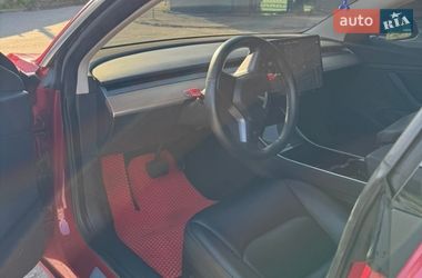 Седан Tesla Model 3 2018 в Києві