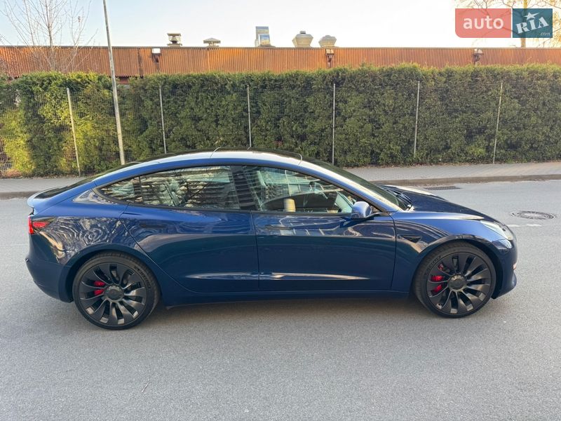 Седан Tesla Model 3 2021 в Киеве фото 8 Седан Tesla Model 3 2021 в Киеве