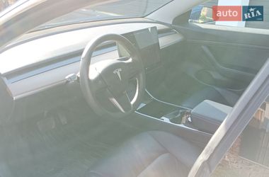 Седан Tesla Model 3 2019 в Києві